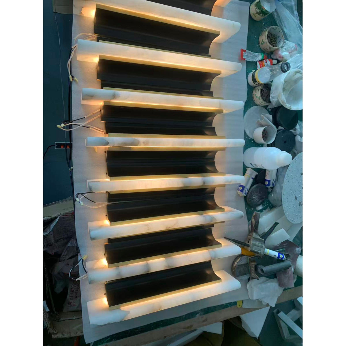 Timide Alabaster Wall Lamp — view 11