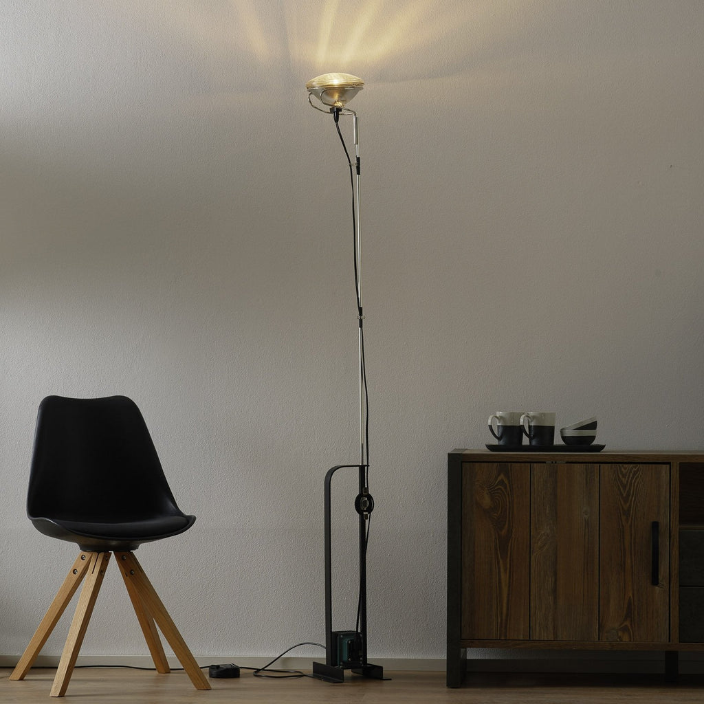 Toio Floor Lamp — view 12