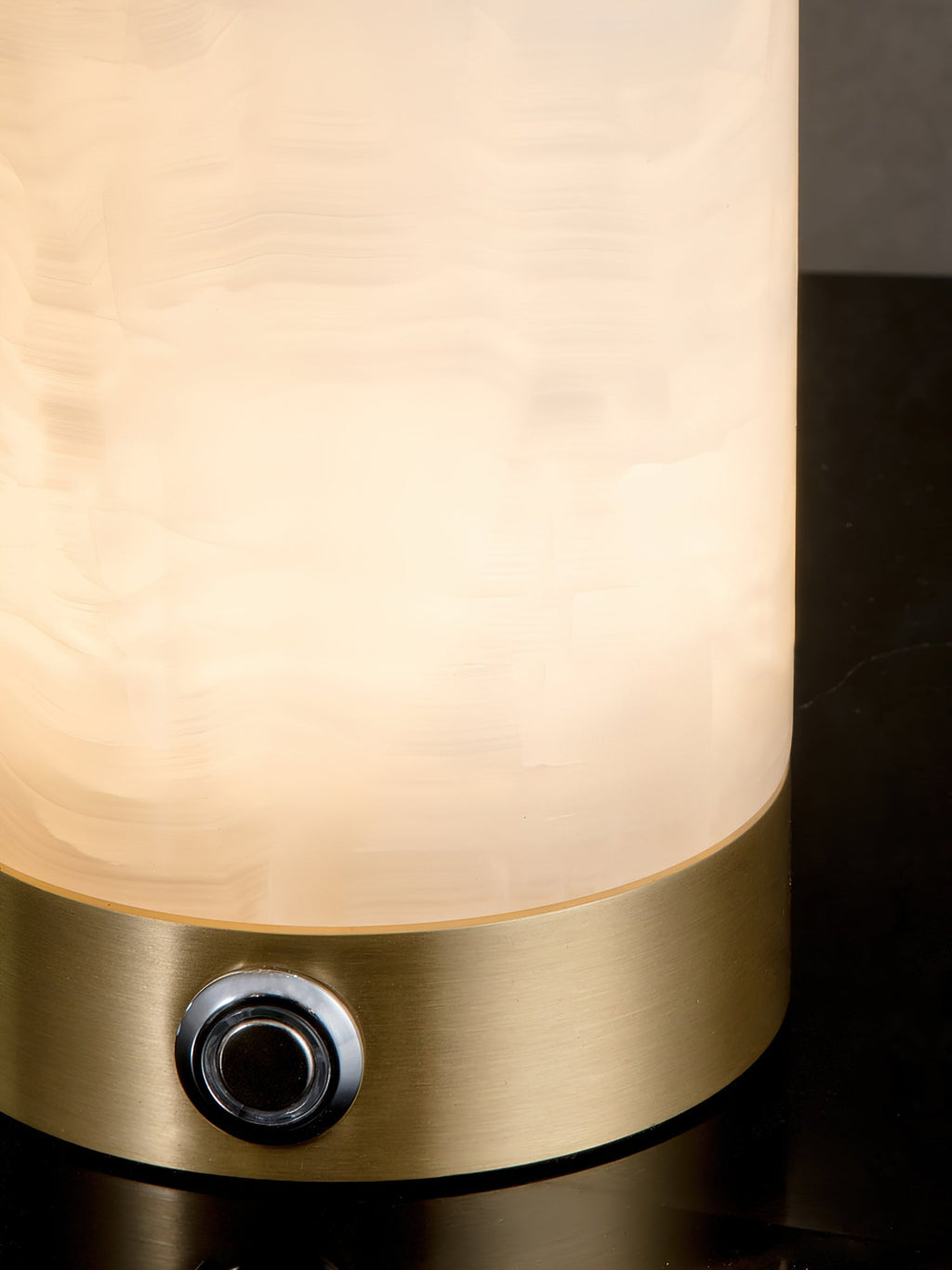 Totem Alabaster Table Lamp (built-in battery) — view 17