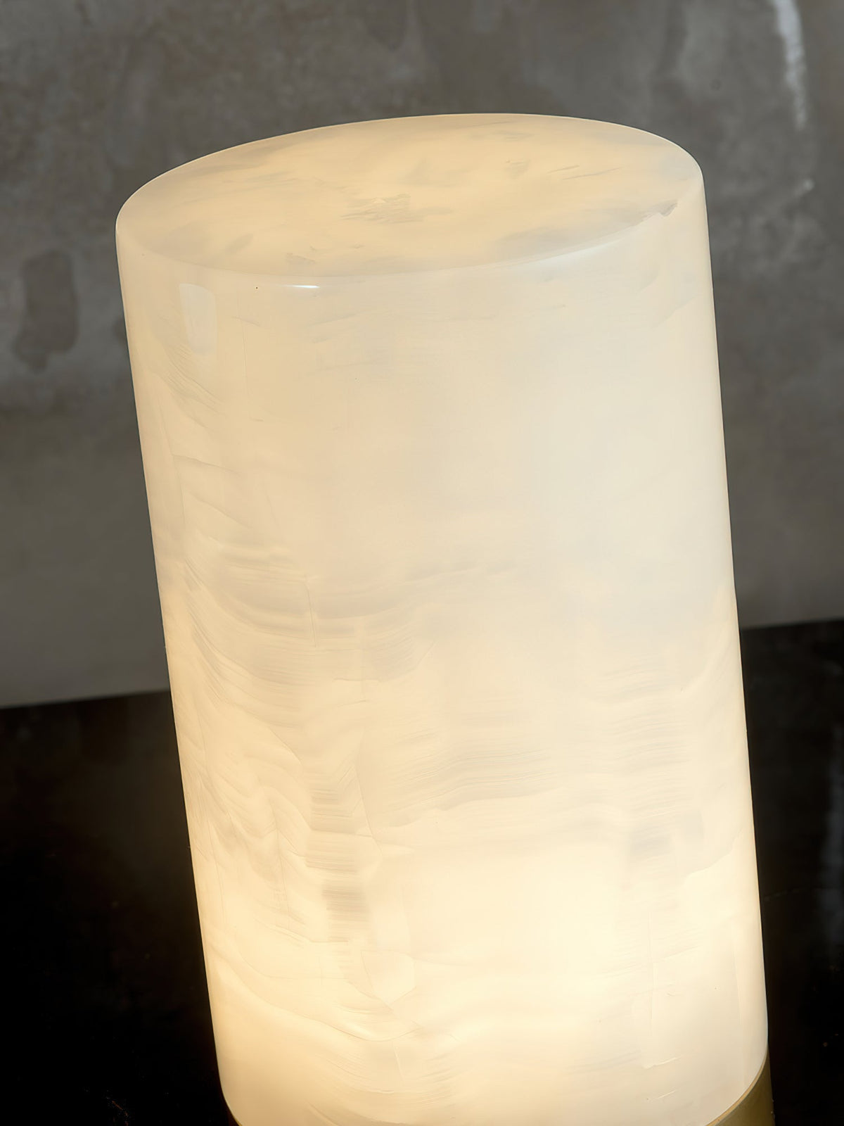 Totem Alabaster Table Lamp (built-in battery) — view 18