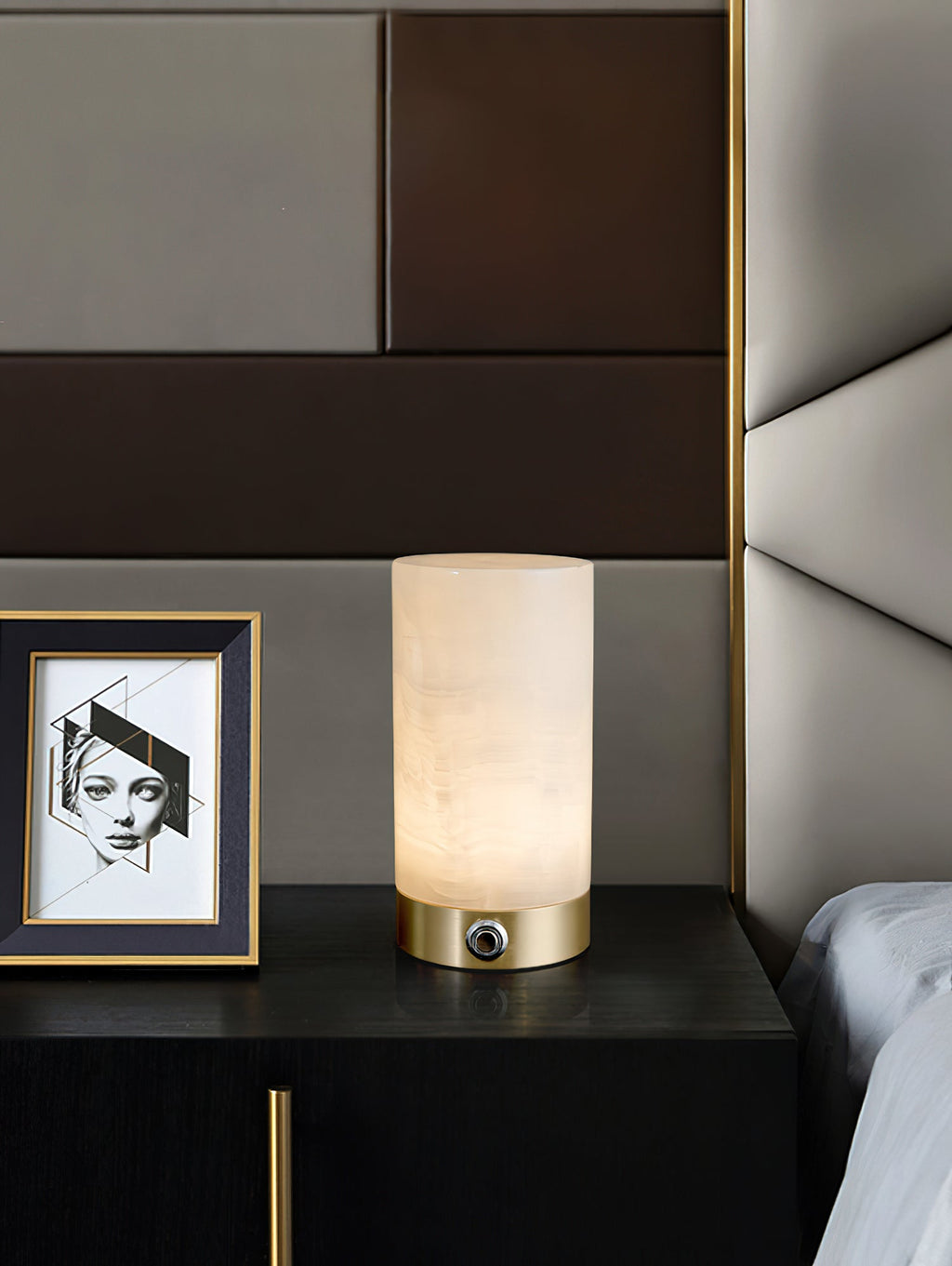 Totem Alabaster Table Lamp (built-in battery) — view 6
