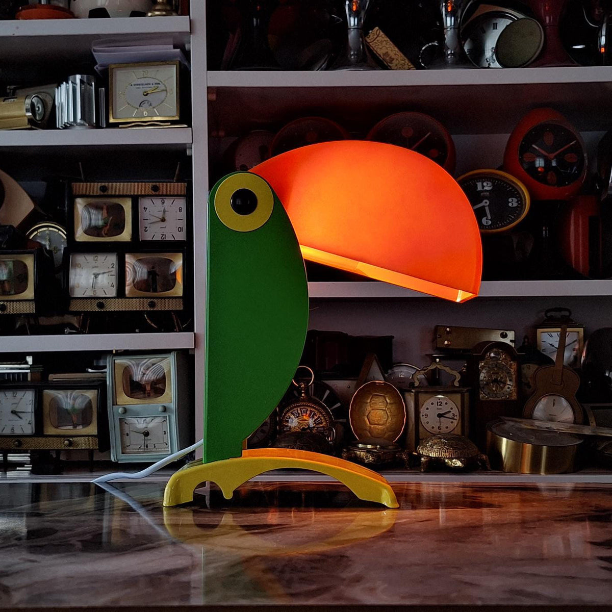 Toucan Table Lamp (Built-in Battery) — view 8