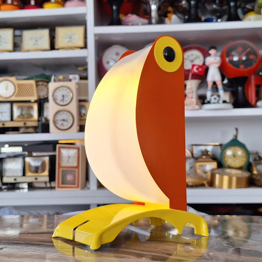 Toucan Table Lamp (Built-in Battery) — view 7