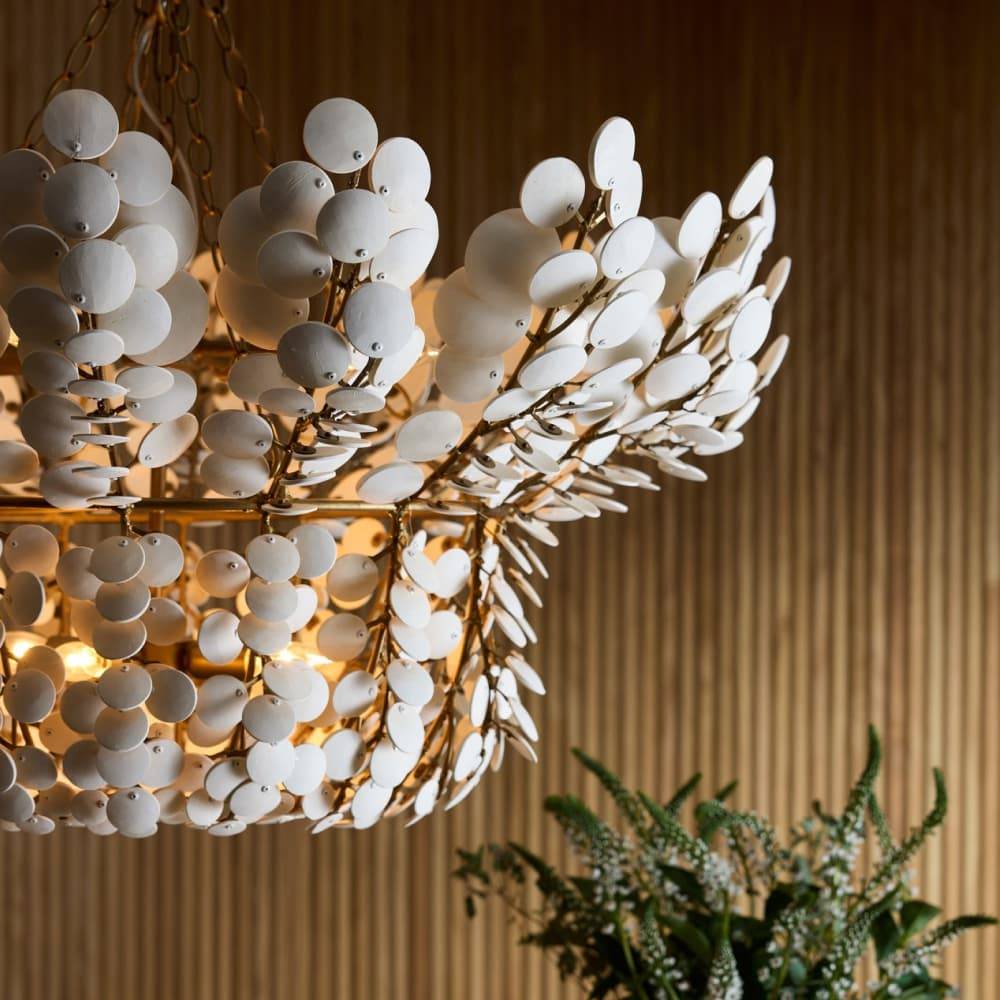Heritage Bilal Chandelier – White — view 3