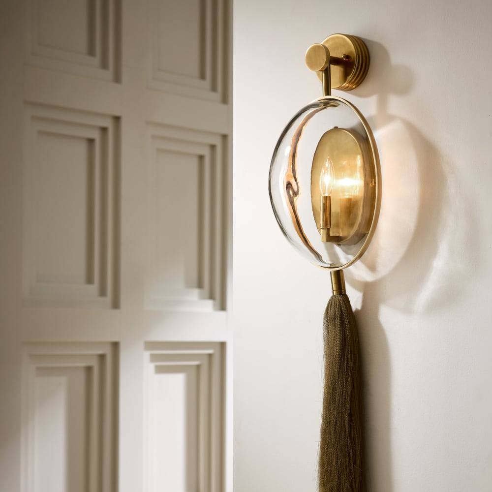 Signature Aramis Wall Sconce – Gold — view 2