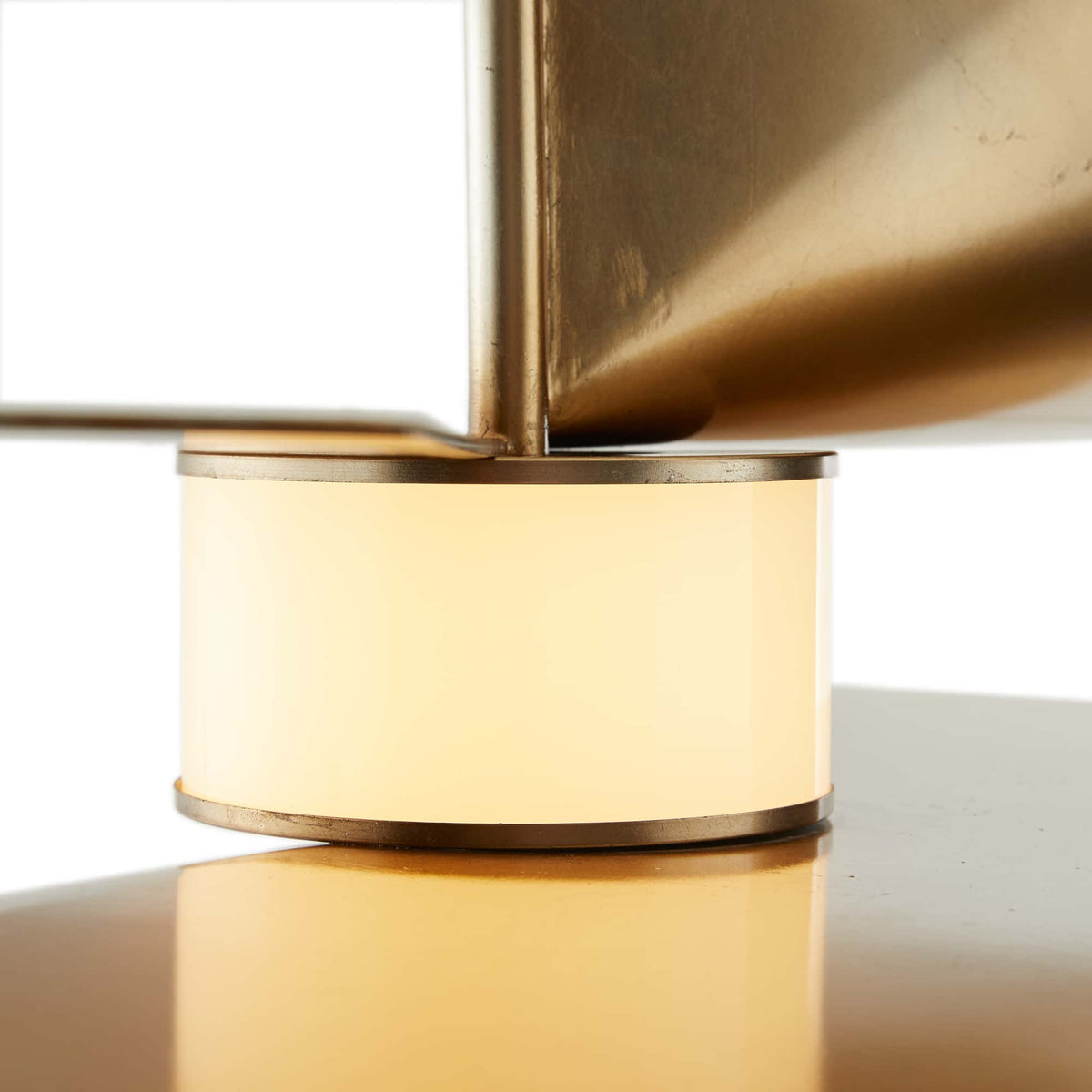 Sculptural Renly Pendant – Gold — view 5