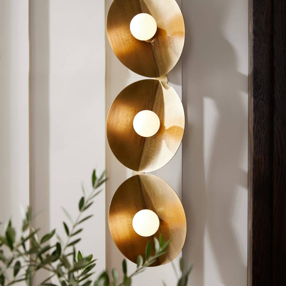 Artisan Itzia Wall Sconce — view 3