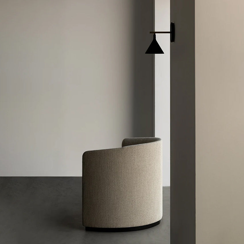 Sophisticated Cast Sconce Wall Lamp - view 3