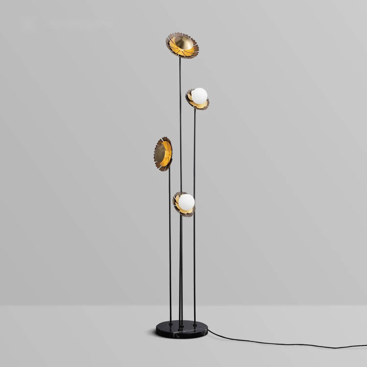 Art Decor 4-Light Flower Floor Lamp Modern in Brass - view 2