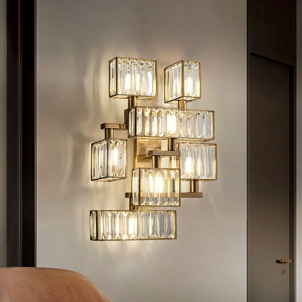 Elegant 21st Century Tur Brass Crystal Sconce Lamp for Modern Lighting - view 3