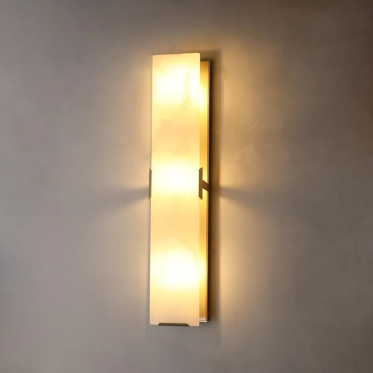 Harlow Calcite Linear Sconce - view 2