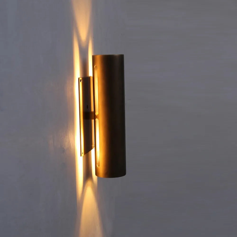Vintage Handcrafted Solid Brass Wall Lamp for Modern Interiors - view 4