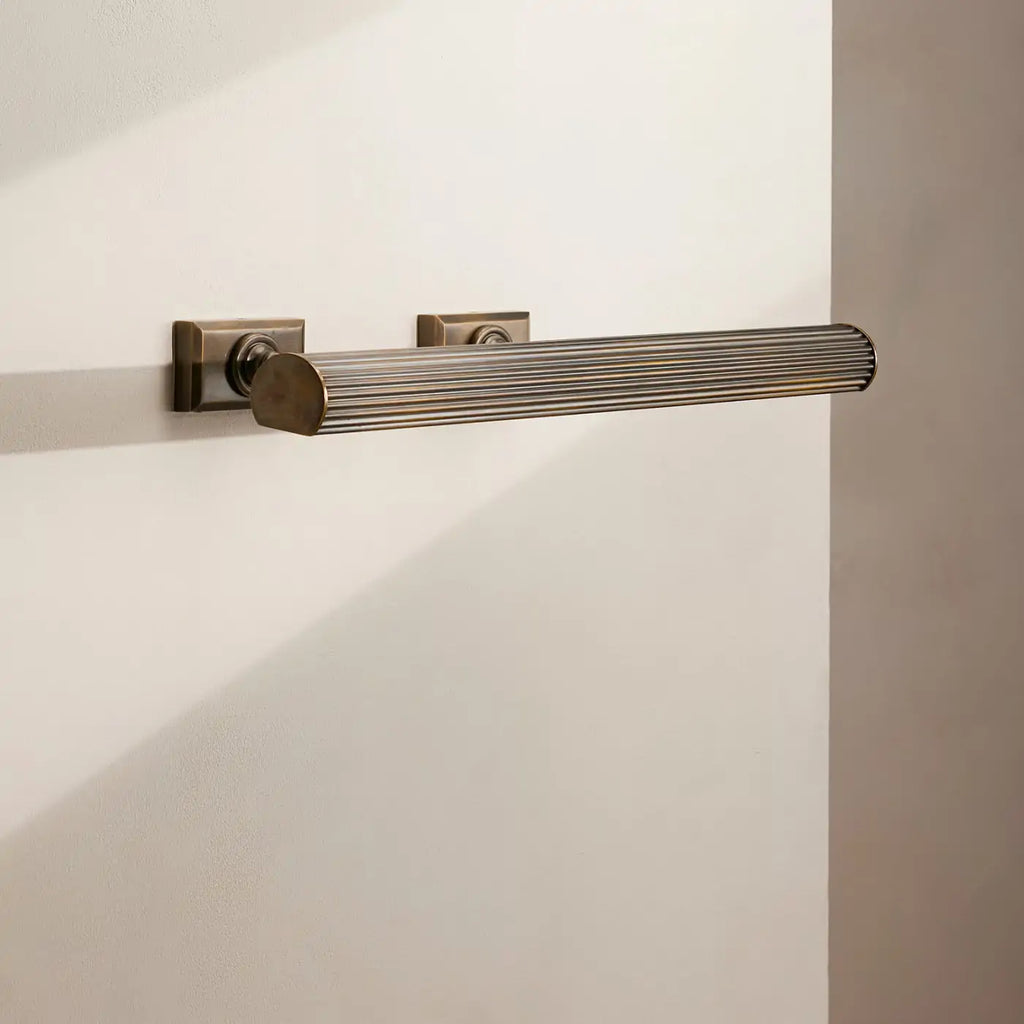 Ashby Picture Light Large - view 2
