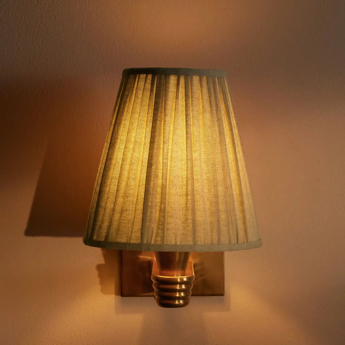Viola Wall Light - view 3