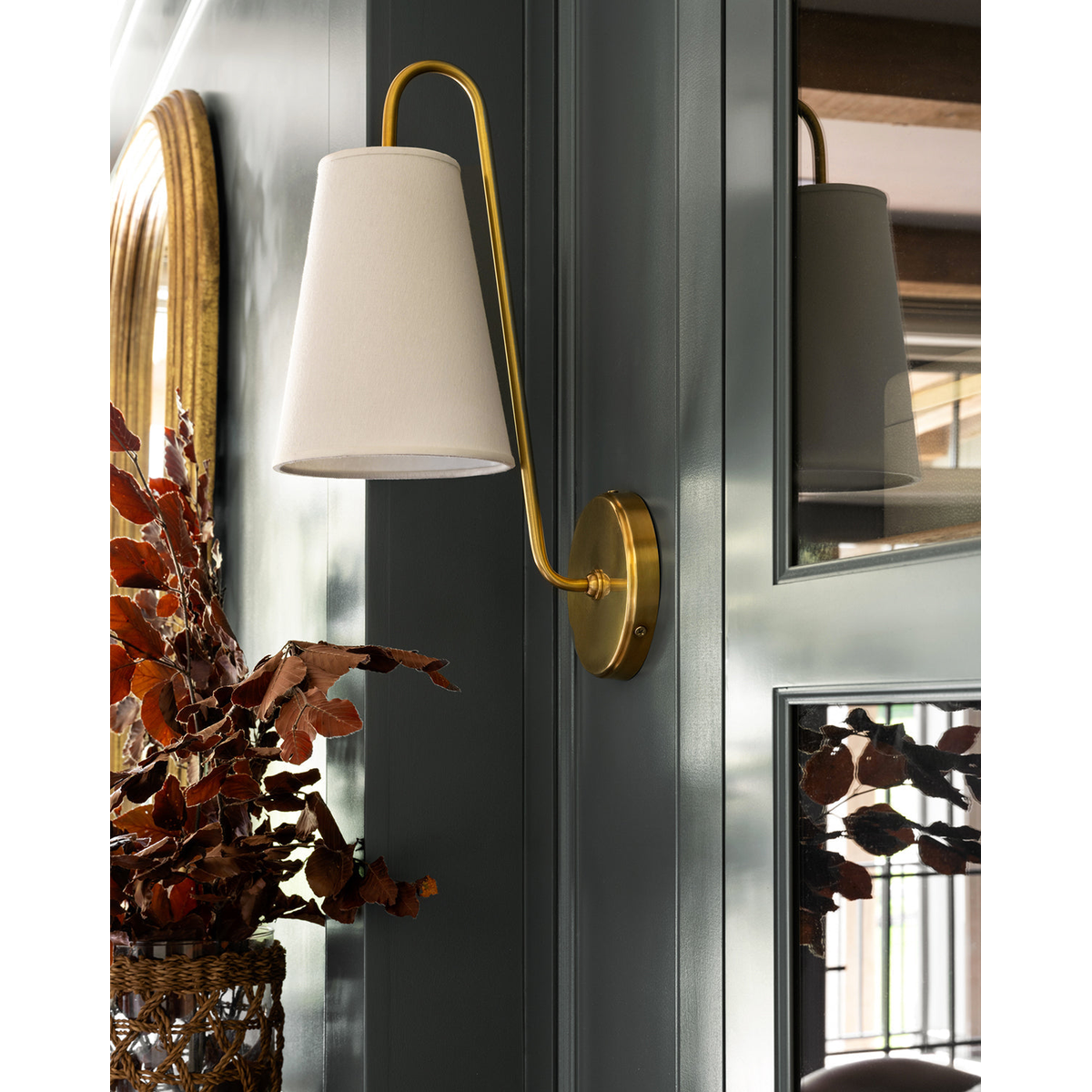 Jonas Sconce - view 4