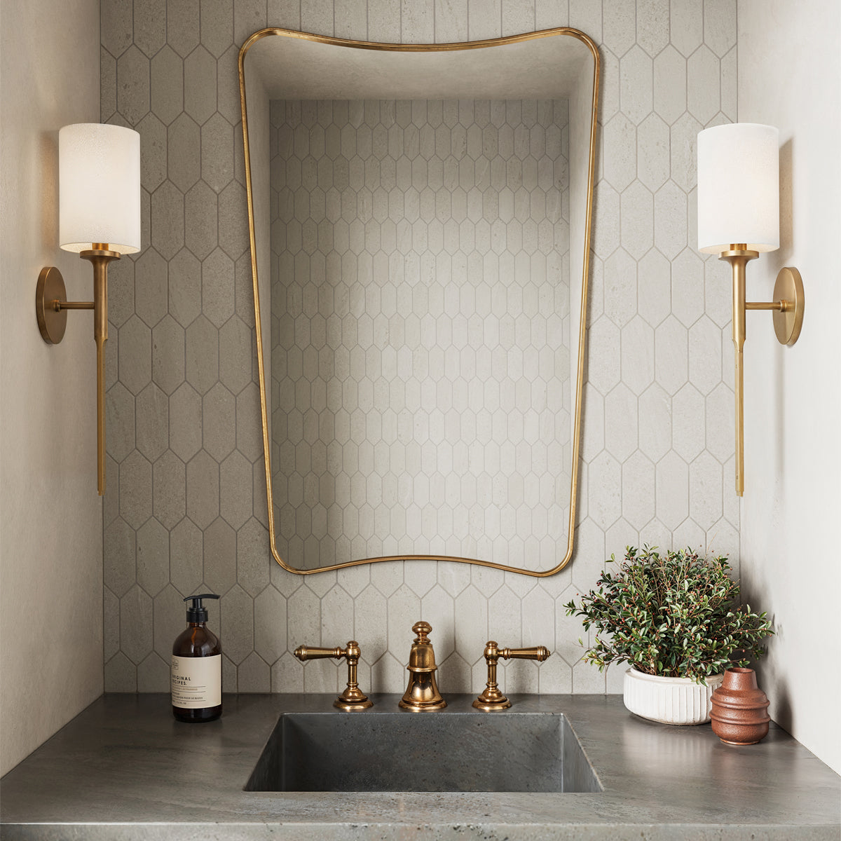 Brewster Sconce - Modern Wall Light - view 4