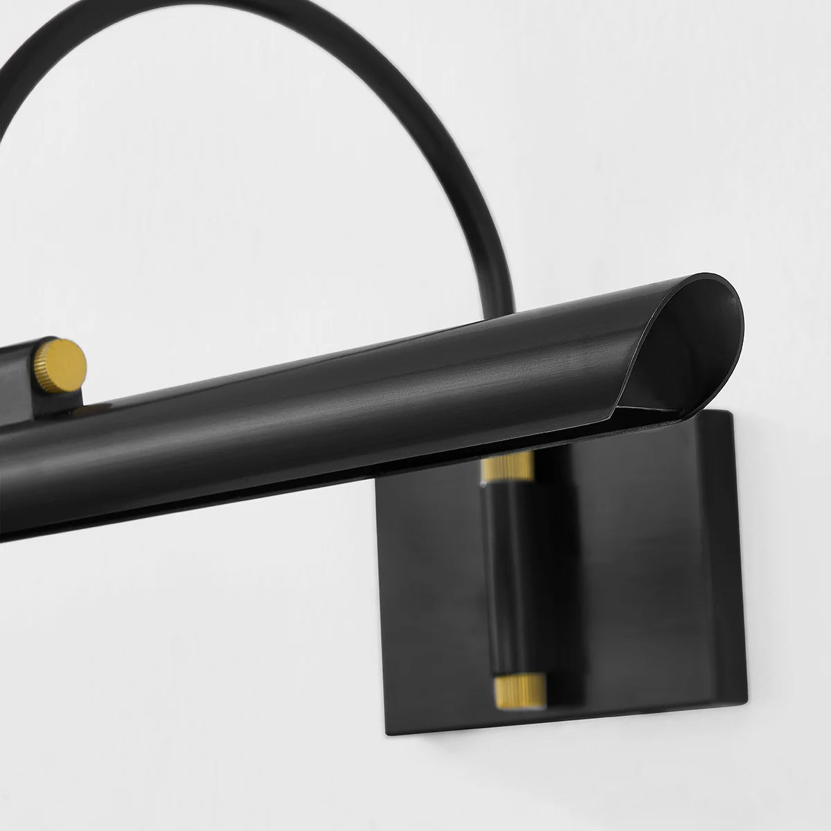 Elowyn Picture Light – Modern Art & Picture Wall Light - view 11
